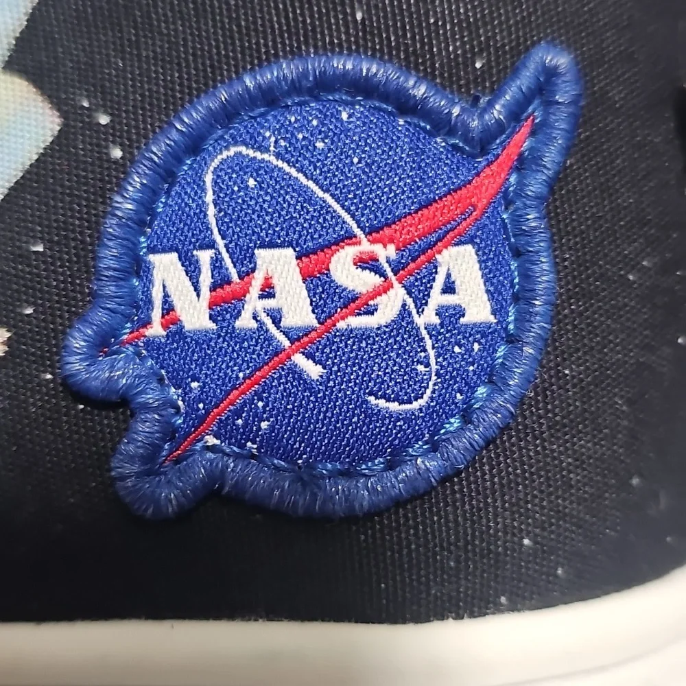 NWOT Skechers NASA High Top Sneakers Youth Size 1
